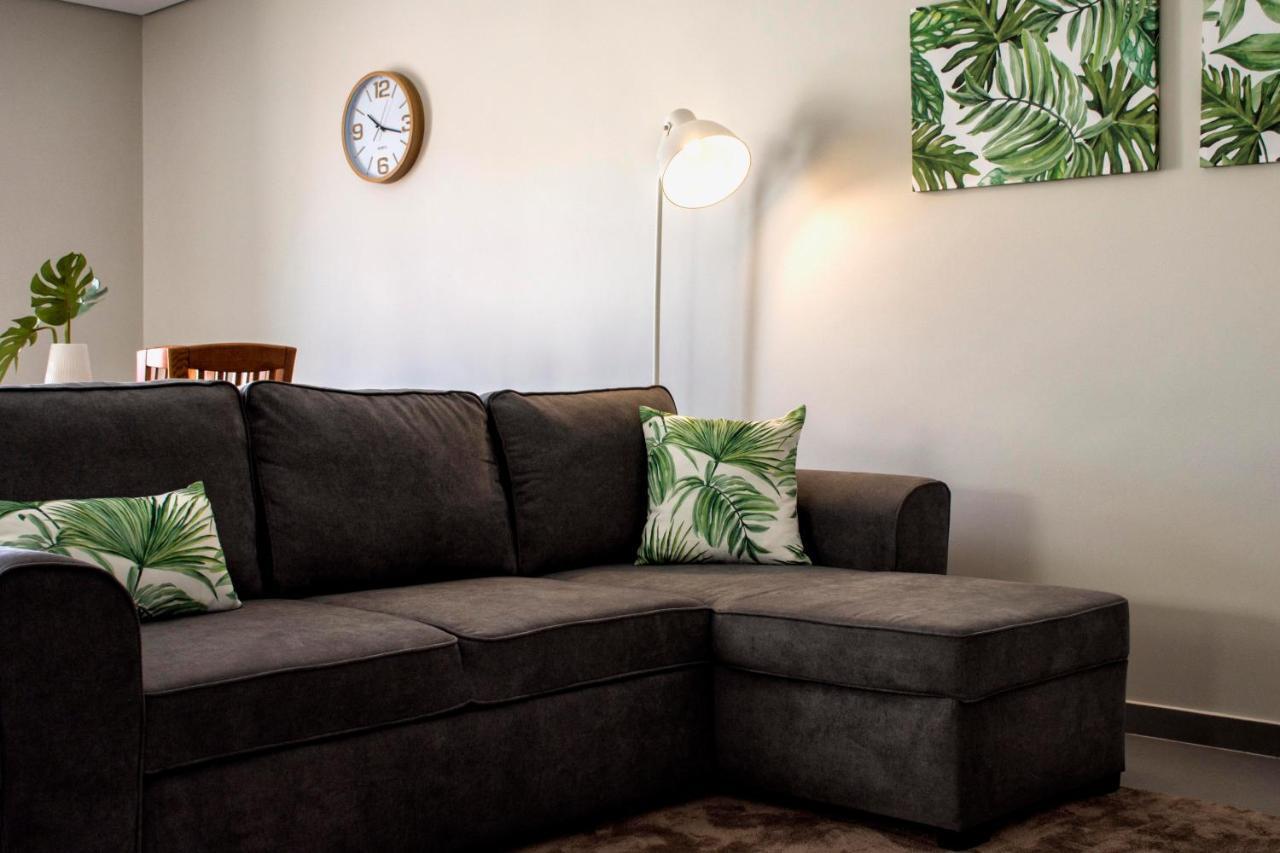 Stonehouse Apartment ปอนตาเดลกาดา ภายนอก รูปภาพ