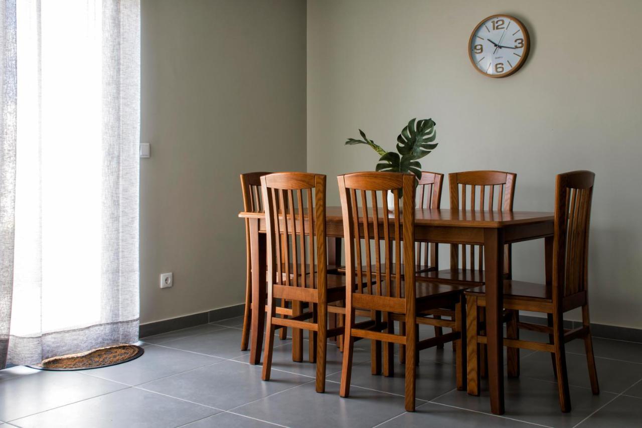 Stonehouse Apartment ปอนตาเดลกาดา ภายนอก รูปภาพ